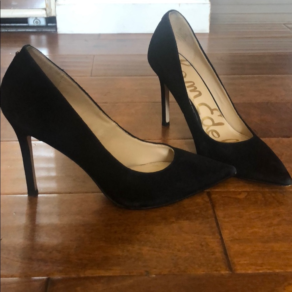 Sam Edelman pointy toe pumps